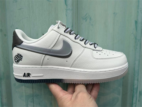 86e644_17f7b2299b2b412c94ef638e0509d127mv2