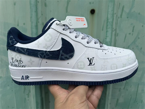 86e644_73039dc69c354ba3820177b4f4d8d94cmv2