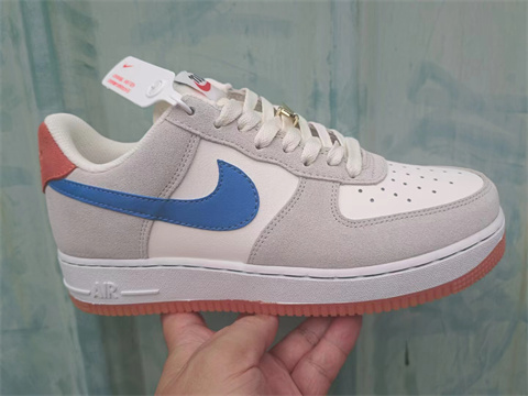 86e644_c33e2f0eae834843a959cda52aaba4b1mv2