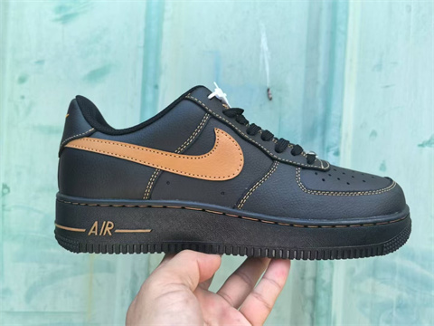 6a52ccfc Air Force 1 Low - 20260822